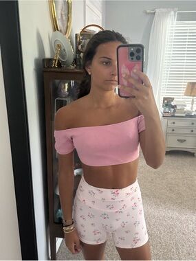 Zara Light Pink Off-Shoulder Ribbed Crop Top